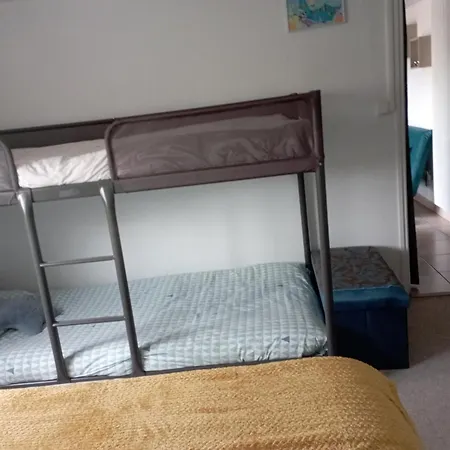 F1 Independant Rez De Jardin Proche De Vichy Petits Dej Compris Pansiyon Bellerive-sur-Allier